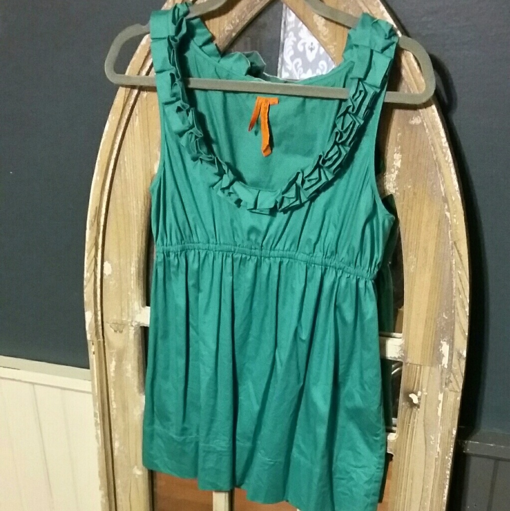 BCBG Aqua Sleeveless Top w/ Ruffles